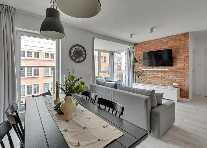 Chmielna Park - City Center & Parking By Downtown Apartments